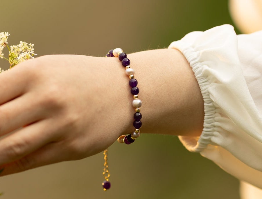 The Lavender Pearl Bracelet