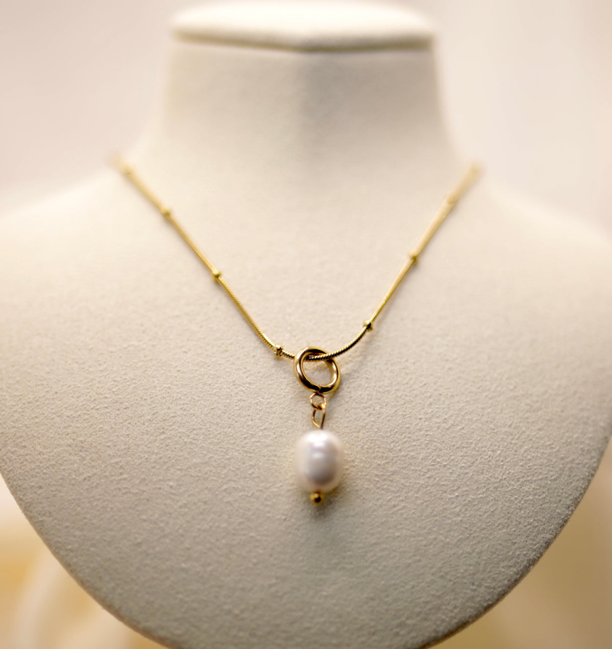 Natural Freshwater Pearl Necklace