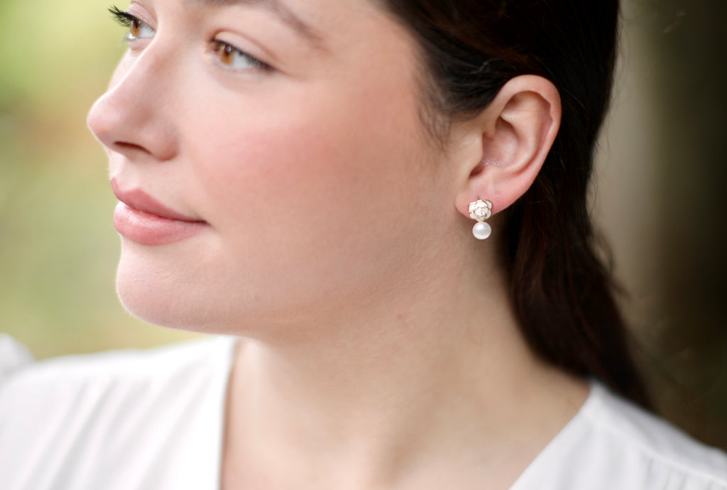 Natural Pearl & White Flower Stud Earrings