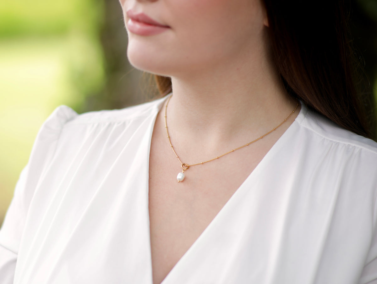 Natural Freshwater Pearl Necklace