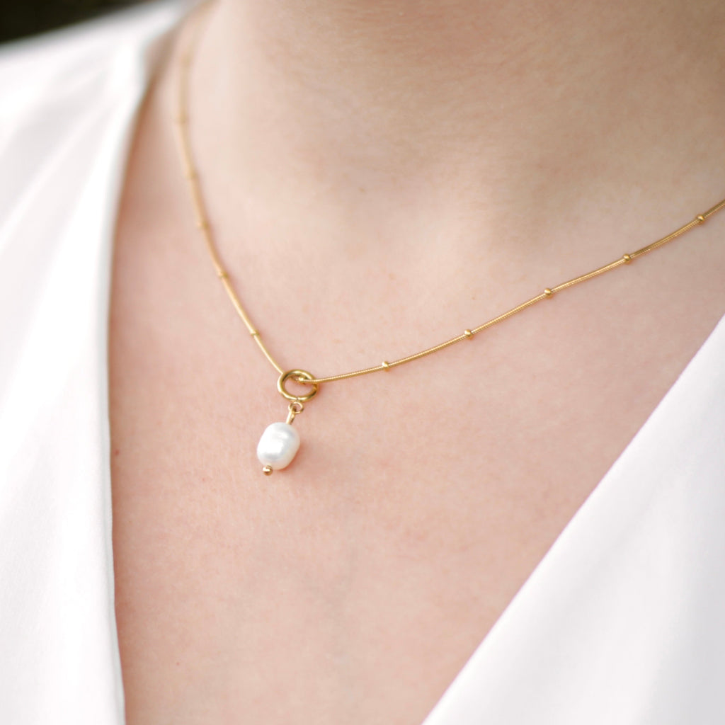 Natural Freshwater Pearl Necklace