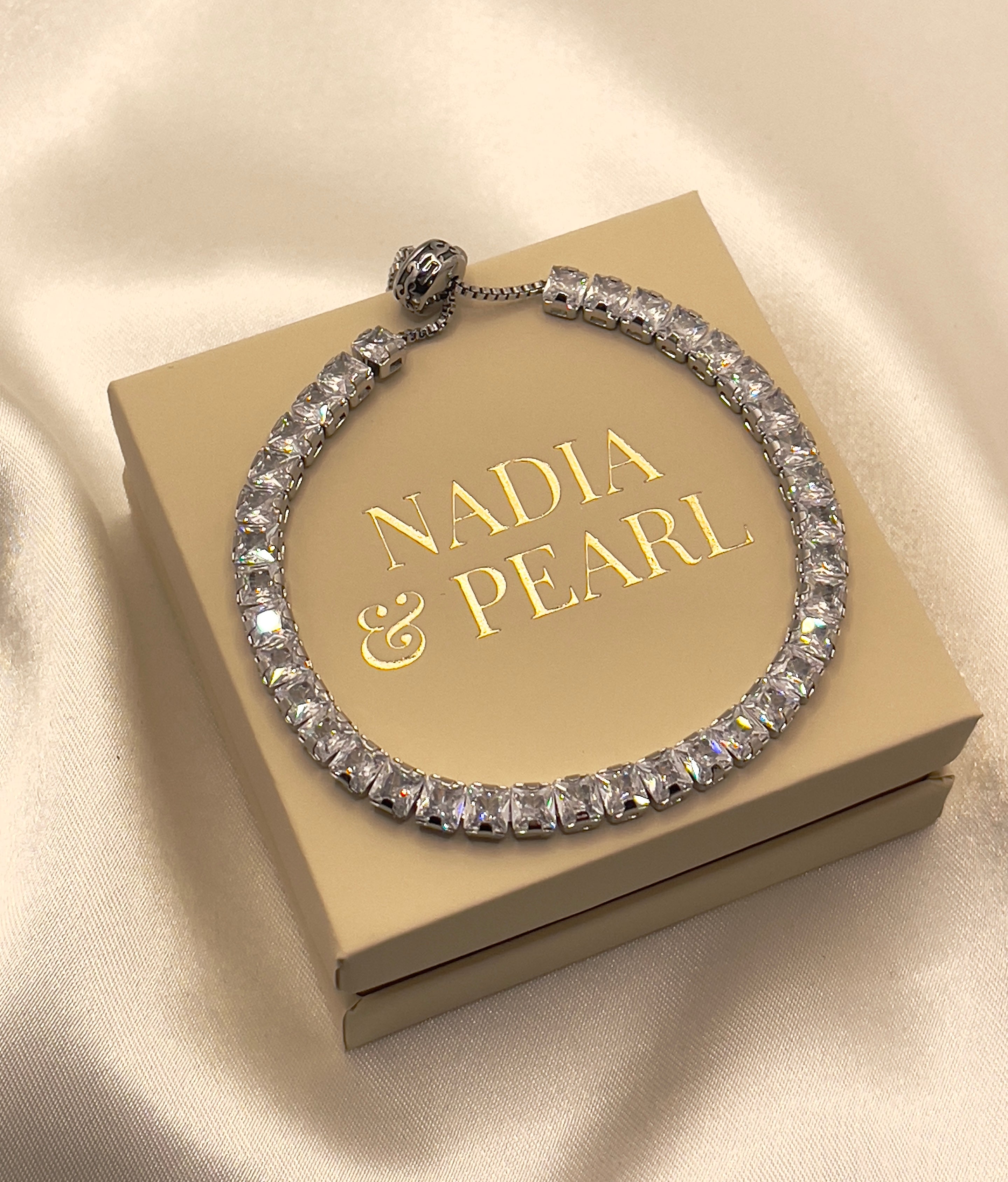 The Lumiere Bracelet