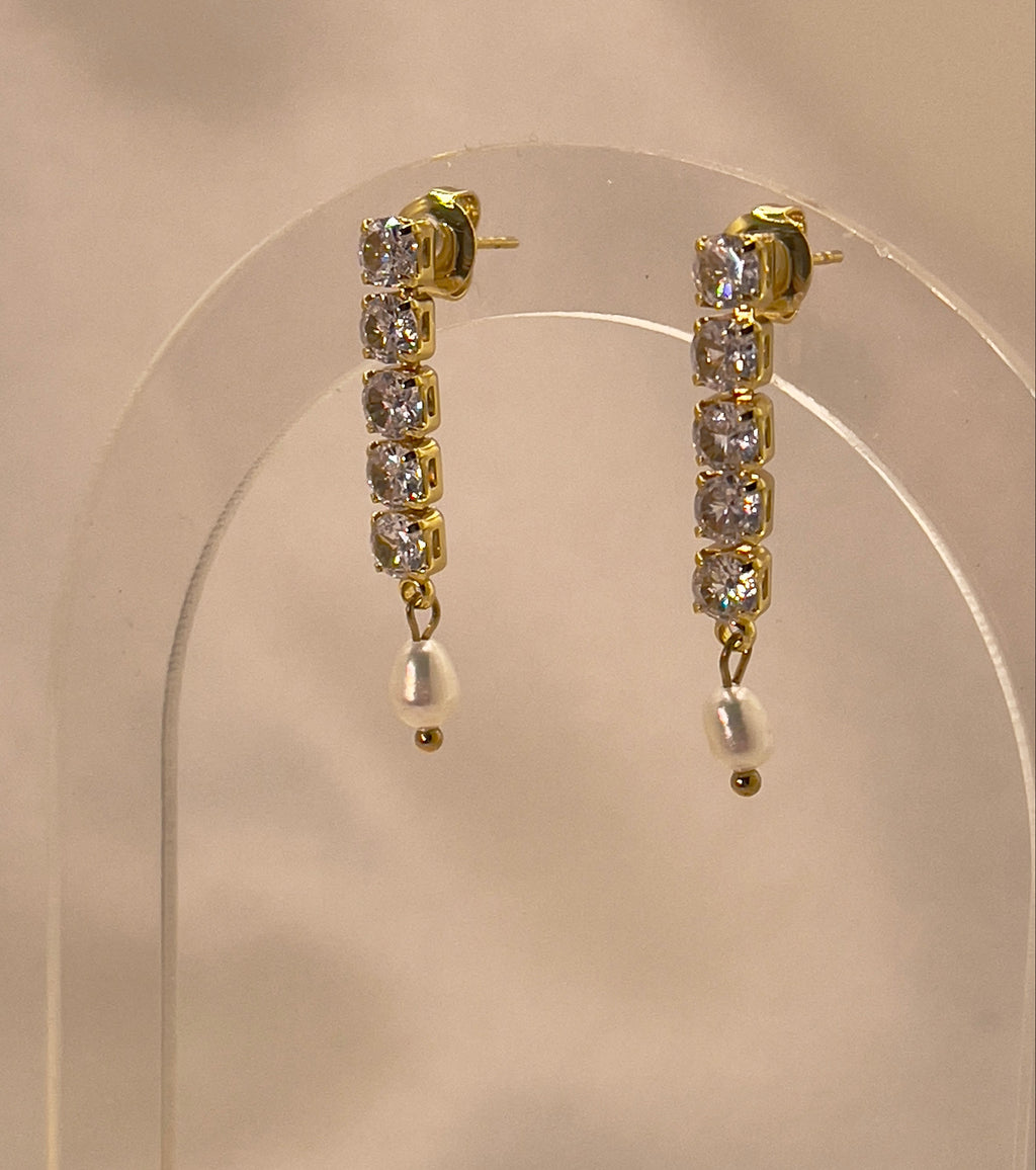 The Arabella Pearl Earrings