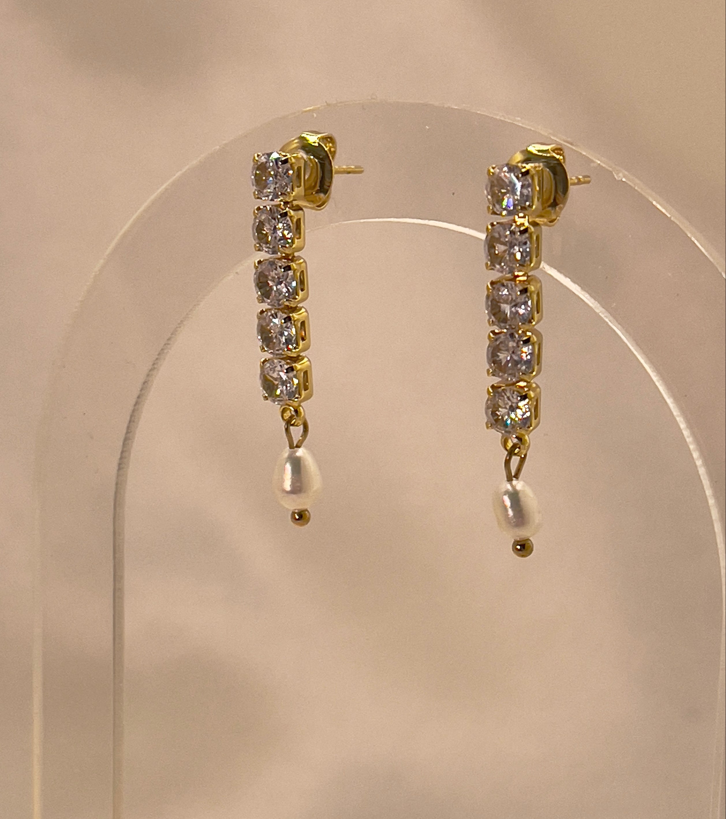 The Arabella Pearl Earrings